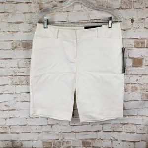 NWT Apt. 9 Size 4 White Mid Rise Modern Fit Bermuda Shorts Stretch RP $40 Womens